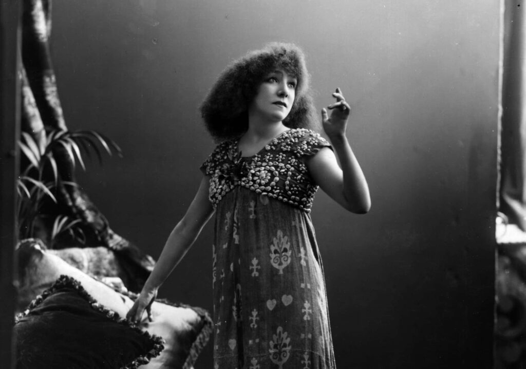 Sarah bernhardt